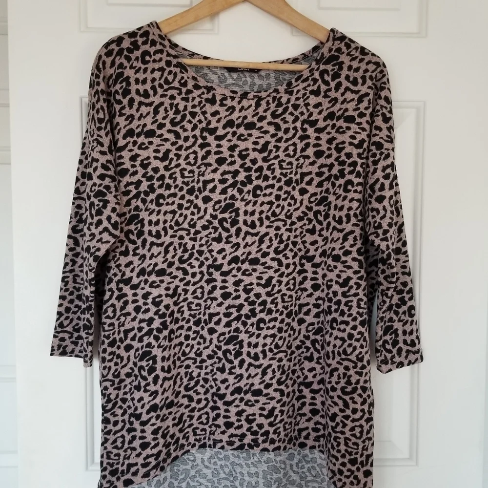 ONLY Animal Print Loose Long Sleeve Top in Blush Pink & Black - Picture 6 of 14